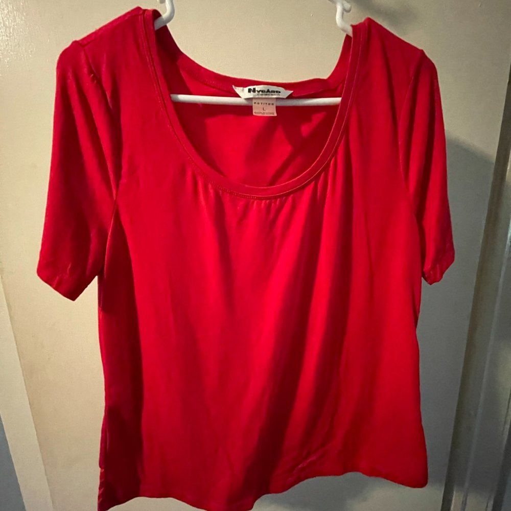 blouse - Picture 2 of 2